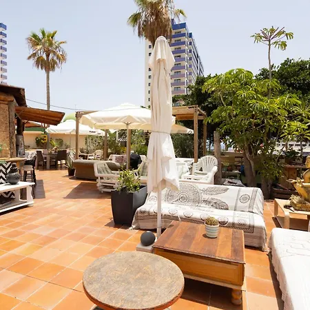 公寓 On The Paraiso Playa, Sea Views *