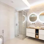 Appartement On The Paraiso Playa, Sea Views *