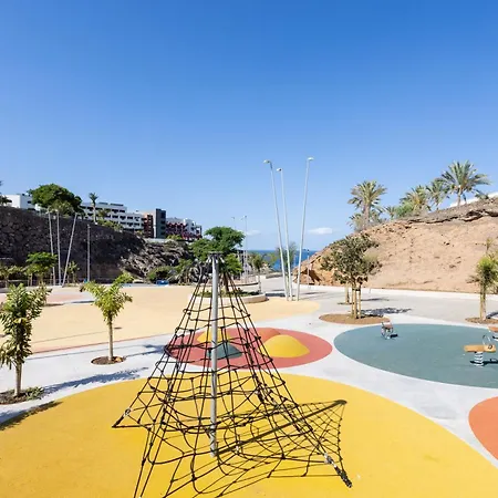 דירה On The Paraiso Playa, Sea Views *
