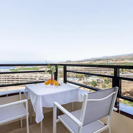 Апартаменты On The Paraiso Playa, Sea Views *
